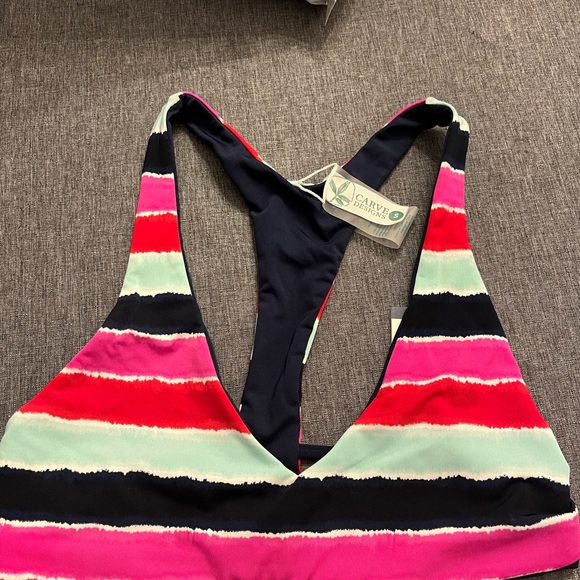 Carve Designs reversible La Jolla style top in Prism/Navy size small - Picture 3 of 6